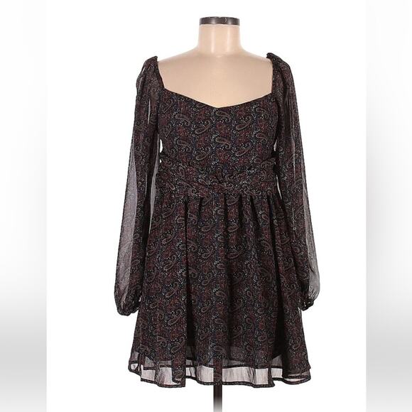 O.P.T. One Pretty Thing paisley chiffon dress, size med NWT - Picture 1 of 10